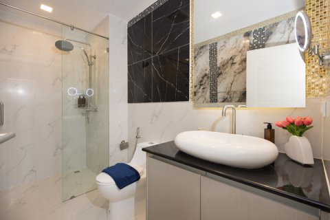 Wohnung in Pattaya, Thailand 2 Zimmer № 233871 - Foto 13