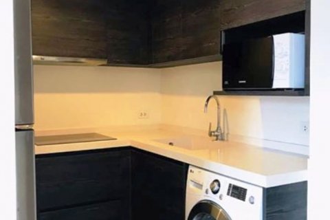 Condominio de 2 dormitorios en Bangkok, Tailandia № 66799 - foto 15