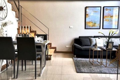 Condominio de 2 dormitorios en Bangkok, Tailandia № 66799 - foto 2