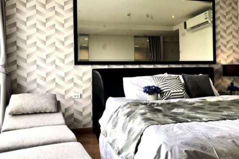 Condominio de 2 dormitorios en Bangkok, Tailandia № 66799 - foto 11