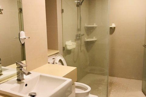 Eigentumswohnung in Bangkok, Thailand, 1 Schlafzimmer  № 66798 - Foto 14