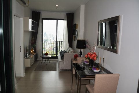 Condominio de 1 dormitorio en Bangkok, Tailandia № 66801 - foto 4
