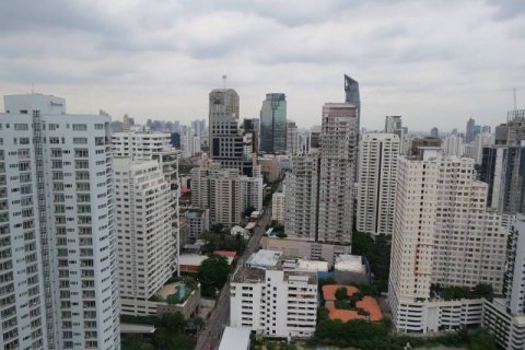 Condominio de 4 dormitorios en Bangkok, Tailandia № 66795 - foto 7