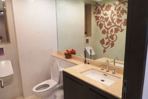 Condominio de 4 dormitorios en Bangkok, Tailandia № 66795 - foto 5