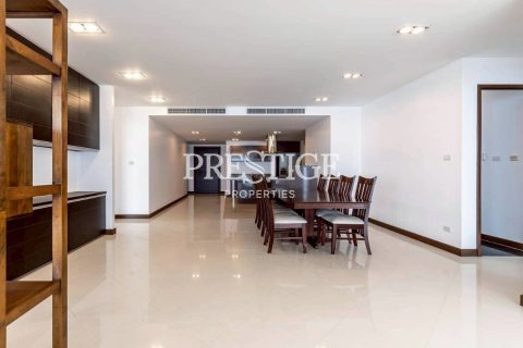 Condo à Pattaya, Thaïlande, 3 chambres № 197971 - photo 7