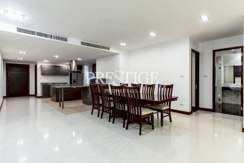 Condo à Pattaya, Thaïlande, 3 chambres № 197971 - photo 8