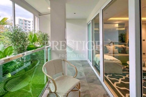 Condo in Pattaya, Thailand, 2 bedrooms № 197470 - photo 15