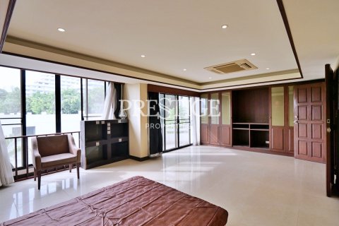 บ้านในพัทยา, ประเทศไทย 8 ห้องนอน № 198403 - รูปถ่าย 23