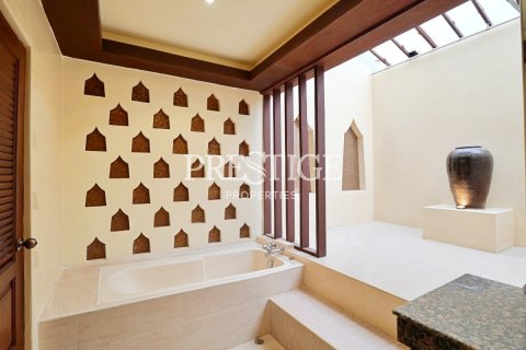 บ้านในพัทยา, ประเทศไทย 8 ห้องนอน № 198403 - รูปถ่าย 25