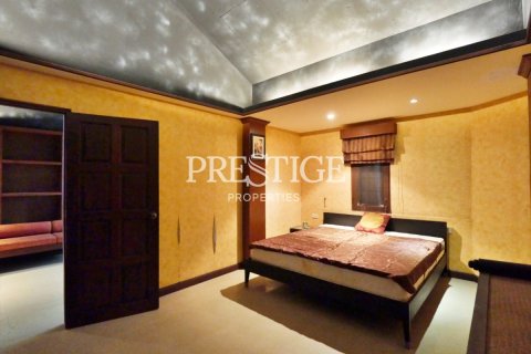 บ้านในพัทยา, ประเทศไทย 8 ห้องนอน № 198403 - รูปถ่าย 17