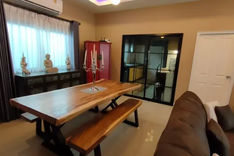 Casa de 3 dormitorios en Pattaya, Tailandia № 155521 - foto 30
