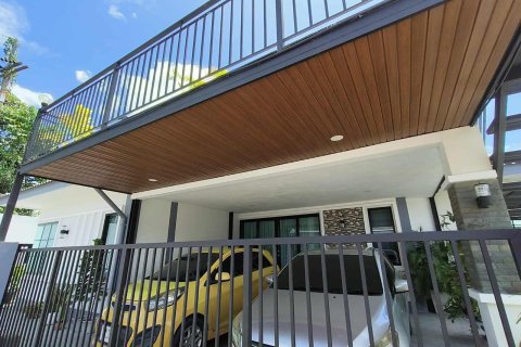 Casa de 3 dormitorios en Pattaya, Tailandia № 155521 - foto 3