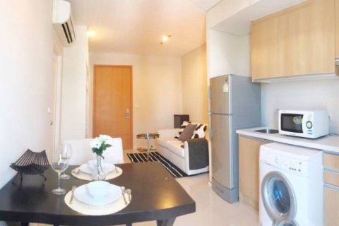 Condominio de 1 dormitorio en Bangkok, Tailandia № 143714 - foto 3