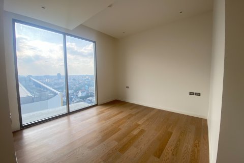 Condominio de 2 dormitorios en Khlong San, Bangkok, Tailandia № 134062 - foto 2
