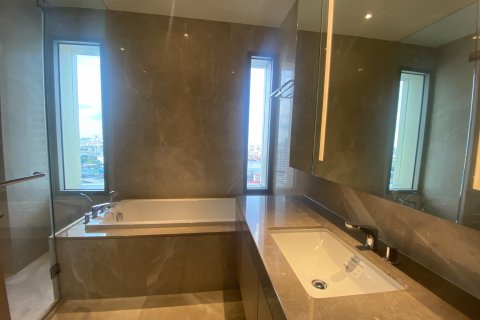 Condominio de 2 dormitorios en Khlong San, Bangkok, Tailandia № 134062 - foto 5