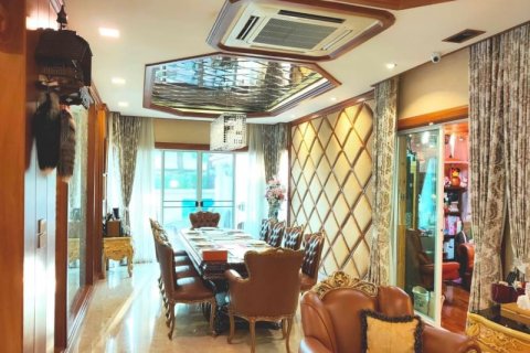 Chalet de 4 dormitorios en Taling Chan, Bangkok, Tailandia № 134058 - foto 6
