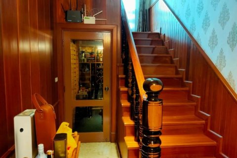 Chalet de 4 dormitorios en Taling Chan, Bangkok, Tailandia № 134058 - foto 8