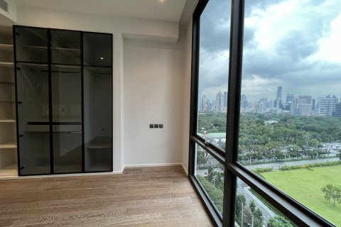 Condominio de 2 dormitorios en Pathum Wan, Bangkok, Tailandia № 134061 - foto 3