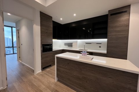 Condominio de 2 dormitorios en Pathum Wan, Bangkok, Tailandia № 134061 - foto 6