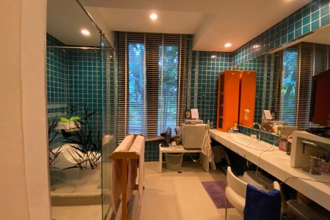 Chalet de 4 dormitorios en Bang Phli Yai, Tailandia № 134063 - foto 12