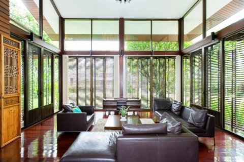 Villa in Watthana, Bangkok, Thailand 4 Schlafzimmer № 134064 - Foto 7