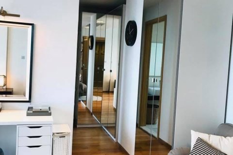 Condo à Watthana, Bangkok, Thaïlande, 2 chambres № 134059 - photo 17