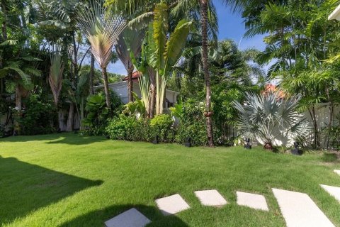 House in Bang Tao, Thailand 4 bedrooms № 3265 - photo 13