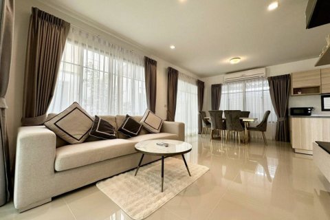 Casa de 3 dormitorios en Phuket, Tailandia № 156352 - foto 2