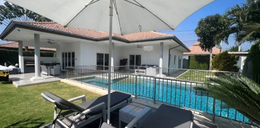 Chalet de 3 dormitorios en Hua Hin, Tailandia № 156350