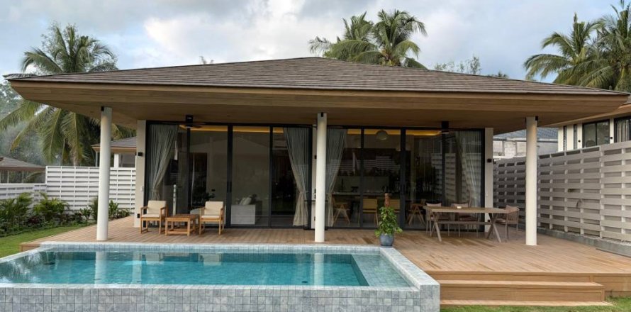 Chalet de 3 dormitorios en Surat Thani, Tailandia № 156349
