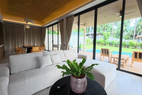 Chalet de 3 dormitorios en Surat Thani, Tailandia № 156349 - foto 4