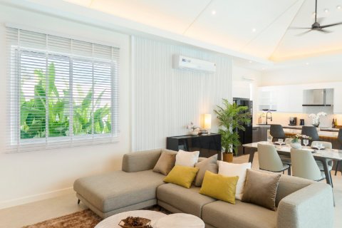 Chalet de 3 dormitorios en Hua Hin, Tailandia № 169976 - foto 6