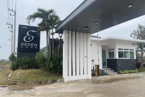 Chalet de 3 dormitorios en Hua Hin, Tailandia № 169975 - foto 19