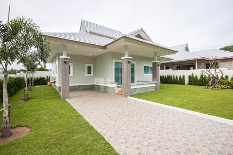 Chalet de 3 dormitorios en Hua Hin, Tailandia № 169977 - foto 21