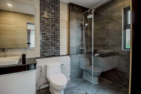 Chalet de 3 dormitorios en Hua Hin, Tailandia № 169977 - foto 9