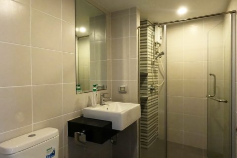 Condominio de 1 dormitorio en Phuket, Tailandia № 205761 - foto 11