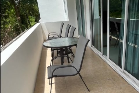 Apartamento de 2 habitaciones en Pattaya, Tailandia № 205762 - foto 6