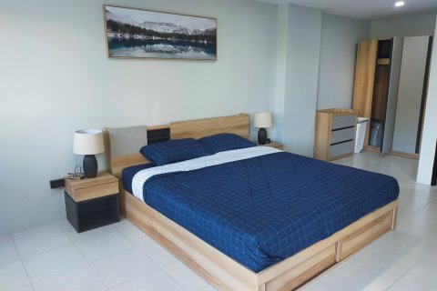 Apartamento de 2 habitaciones en Pattaya, Tailandia № 205762 - foto 5