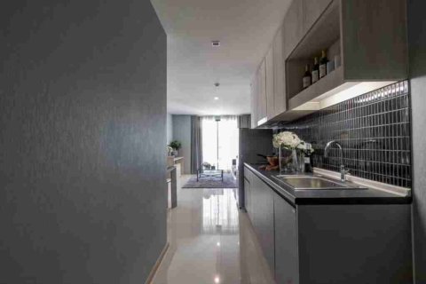Condominio de 2 dormitorios en Bangkok, Tailandia № 183720 - foto 14