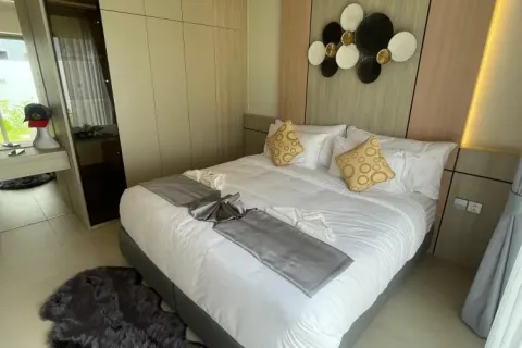Casa de 3 dormitorios en Chalong, Tailandia № 134342 - foto 21