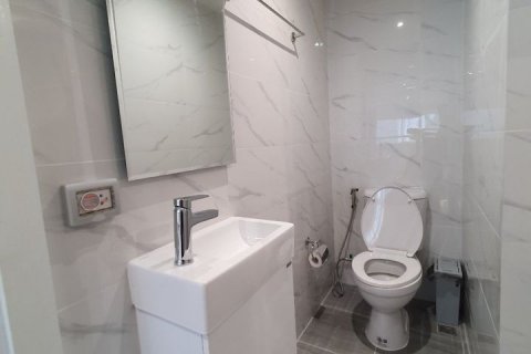 Condominio de 2 dormitorios en Bangkok, Tailandia № 143301 - foto 25