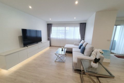 Condominio de 2 dormitorios en Bangkok, Tailandia № 143301 - foto 2