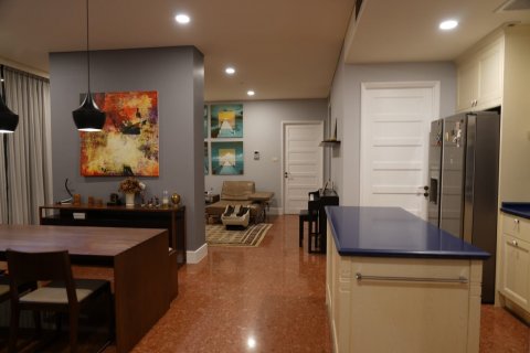 Condominio de 3 dormitorios en Bangkok, Tailandia № 143300 - foto 14