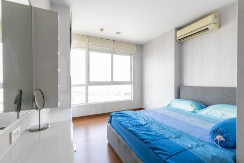 Condominio de 2 dormitorios en Bangkok, Tailandia № 143302 - foto 14