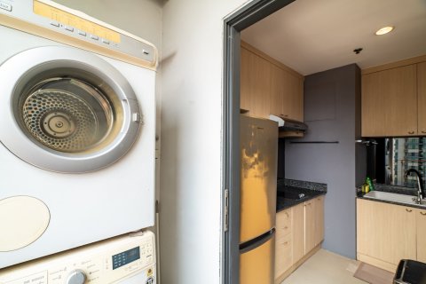 Estudio en el condominio en Watthana, Bangkok, Tailandia № 160808 - foto 4