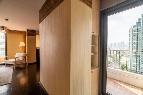Estudio en el condominio en Watthana, Bangkok, Tailandia № 160808 - foto 13