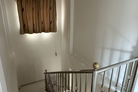 House in Pattaya, Thailand 4 bedrooms № 151398 - photo 16