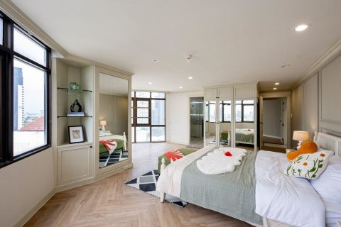 Condominio de 3 dormitorios en Bangkok, Tailandia № 144617 - foto 8