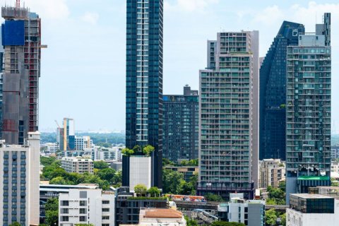 Condominio de 3 dormitorios en Bangkok, Tailandia № 144617 - foto 20