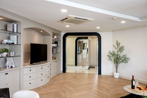 Condominio de 3 dormitorios en Bangkok, Tailandia № 144617 - foto 2